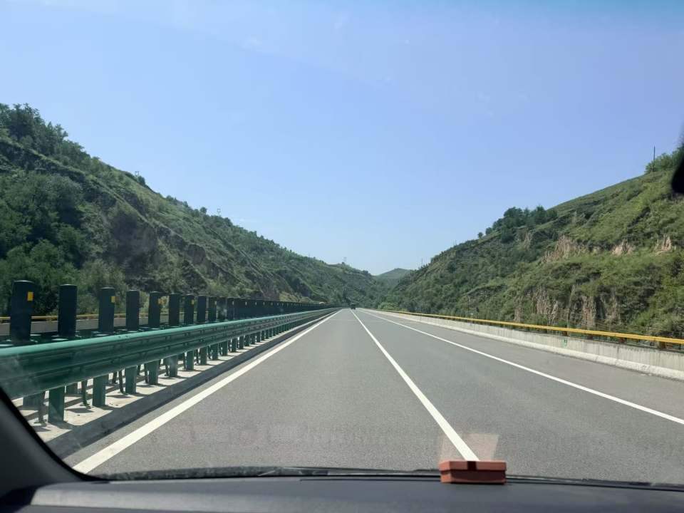 基地车日记|2026.0723  榆林→西安：千里奔袭，坏掉的充电桩挡不住围观的热情